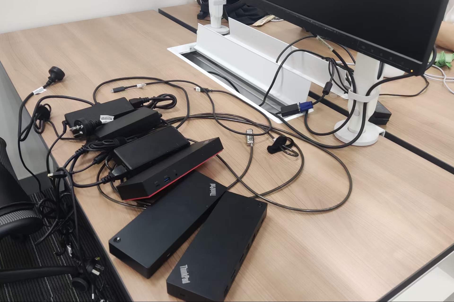 宁波金融机构工位设备部署与网络调试项目